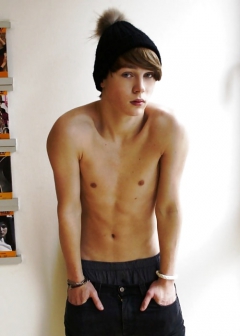 Cute Faced Twinks - N