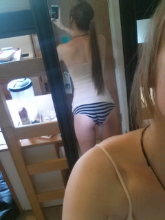 Skinny snapchat teen - sexy selfshot pics - N