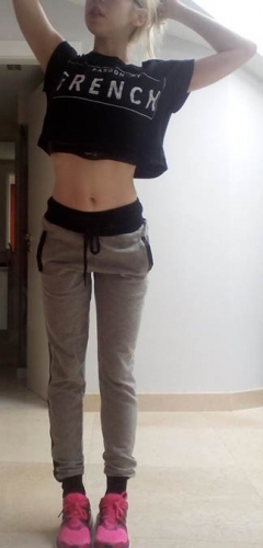 Hipster amateur blonde - kinky teen loves her selfies - N