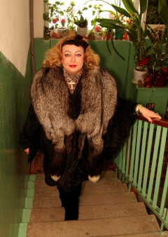 Fur Barynya - N