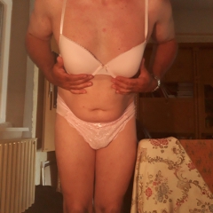 Amateur crossdreser - N