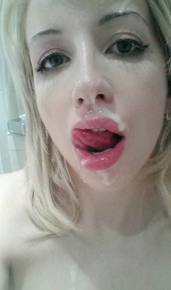 Fuck pig selfie slut - nude teen with daddy issues - N