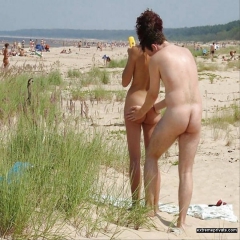 sexy nudist couples in holiday snapshots - N