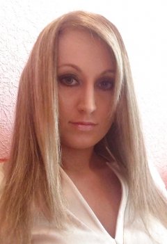 Young mum cheating affair selfies - married slut shares her - N