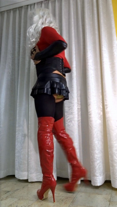 Crossdresser - N