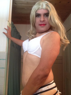 Oscarina Grandeas Daddy's Sissy Faggot - N