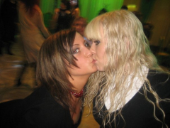 Beautiful mature women - N