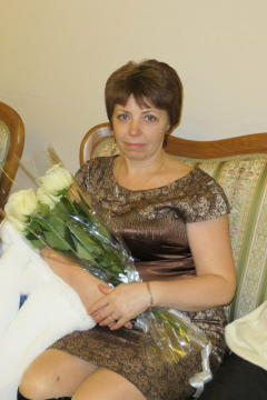 Beautiful mature women - N