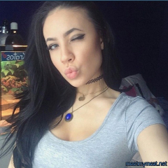 Man... she's cute... - N
