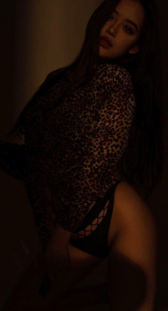 Hot & Sexy -6 - N