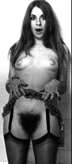 Hairy pretty women on retro porn pics 2! - N