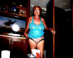 granny shows pussy - N
