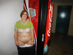 granny shows pussy - N