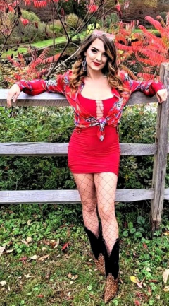 Hot Cruise Babe Lisa - N