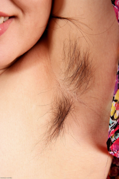 hairy - N