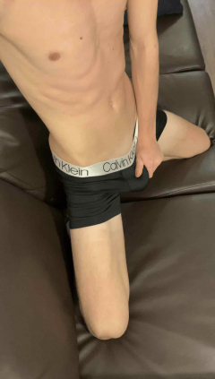 Young teen boy showing off - N