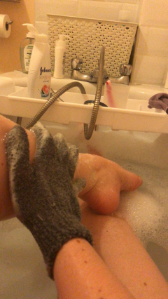 i want a big juicy cock to fill my tight pussy look at my pr - N