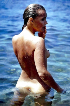 Back Side View - N