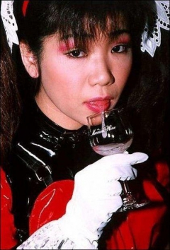 Tasting Cum And Coca Cola - N