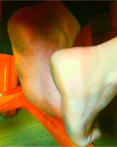 indian feet - N
