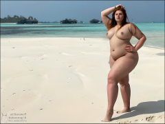 Nude BBW - N