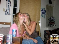 Peep Boob - N