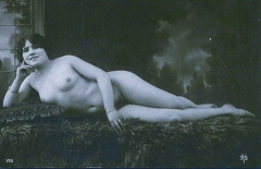 Antique Solo Chicks - N