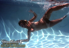 Underwater beauties 3 - N