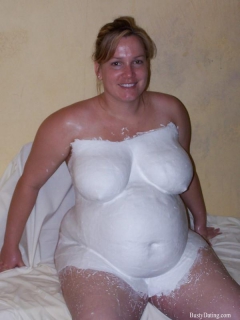 Lauren - 29yr old, 38ddd pregnant - N