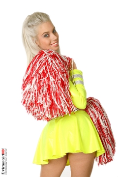 Cheerleader - N