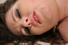 Agata visits her gynecologist - N