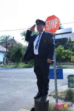 Captain Eddie always keep - N