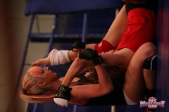 A rookie fighter, Leyla - N