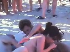 Horny People Having Sex In Public At A Beach