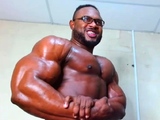 Nude bodybuilder live sex on CruisingcamsCom