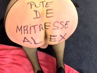 Jeux entre travestis vicieuses