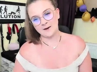 Amateur brunette Michelle with small tit