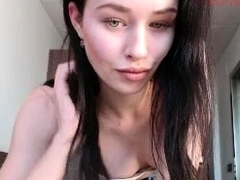 Close up teen wet pussy orgasm