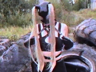 Amateur Honey With A BDSM Fetish