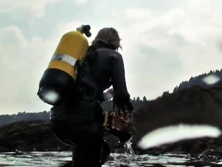 Blonde and her outdoor solo masturbation