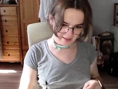 Cute blonde amateur webcam teen masturbating