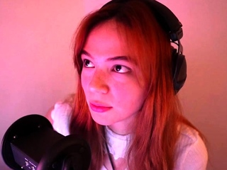 Amateur Webcam Chick Masturbates On Webcam More at