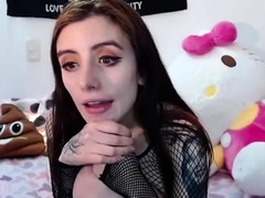 Brunette Solo Webcam Masturbation