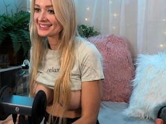 Hot Blonde Solo Toying