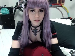 amateur-teen-porsha-solo-action