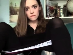 Brunette Solo Webcam Masturbation