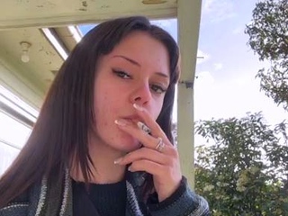 Miss Cane aka itsmisscane OnlyFans - Getting some fresh air