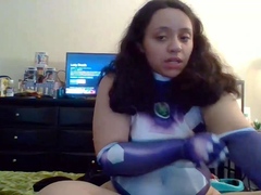 Amateur Webcam Chick Masturbates On Webcam More At