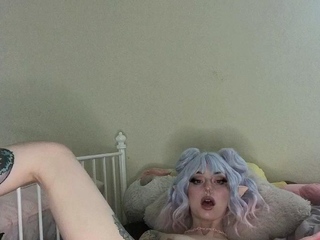 Amateur blonde teen girlfriend toyed and facialized