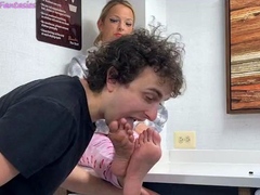 bambi-femdom-fantasies-bella-s-laundry-room-foot-dominatio